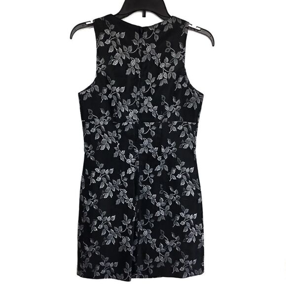 XOXO A-Line Dress Black Leaf Print Size 7 JR GUC - Picture 3 of 8